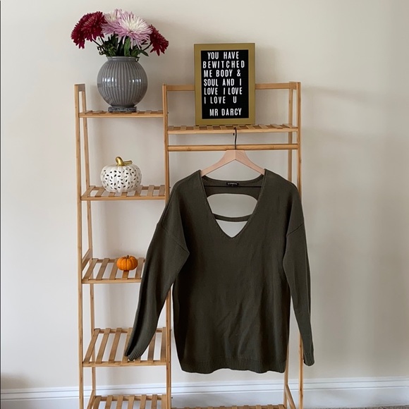 Express Sweaters - Womens Express Olive Green Oversized Sweater - Med